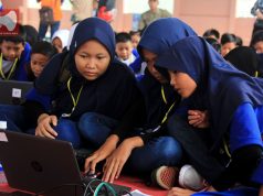 Bijak Mengenalkan Teknologi Ke Anak