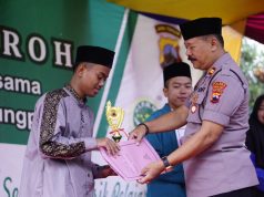 Meriah, Parade Musikal Hadroh Diikuti Oleh 24 Grup