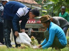 Desa Kendaldoyong Makin Hijau Dengan Gerakan Tanam 100 Pohon