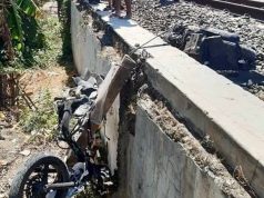 Dua Pengendara Tewas Tertabrak Kereta Api