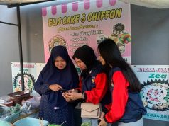 Mahasiswa KKN Upgris Bantu UMKM Daftar Grab Merchant