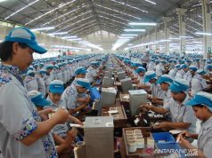 Daftar UMK Jawa Tengah Tahun 2026 Foto Antara